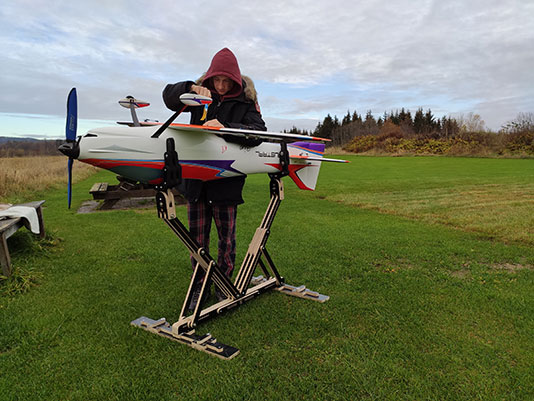RC model aeroplane stand and support