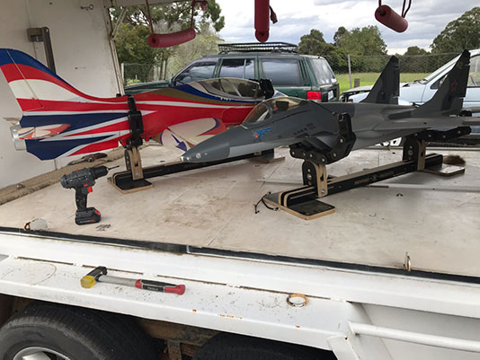 RC model aeroplane stand and support