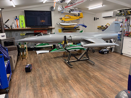RC model aeroplane stand and support