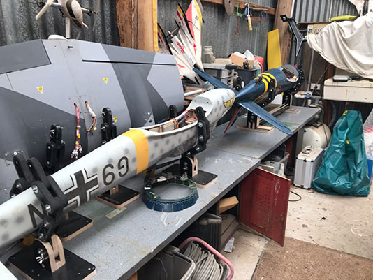 RC model aeroplane stand and support
